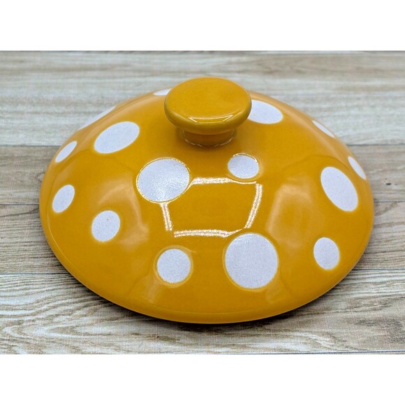 World Market Spotted Mushroom Lidded Soup Crock Gold Yellow Speckled Stoneware - Picture 7 of 14